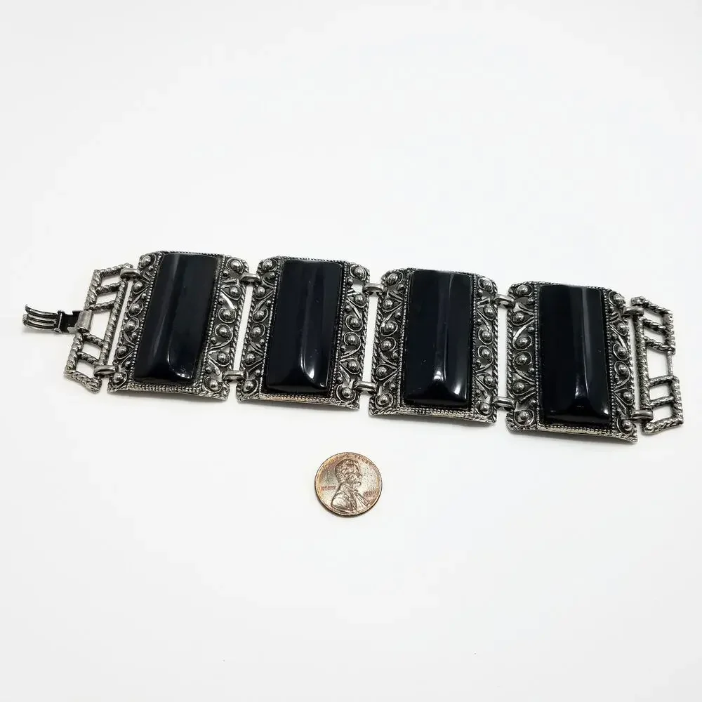 Vintage description make